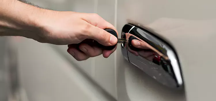 Why Choose Our Auto Locksmith Team in East Haven, CT?